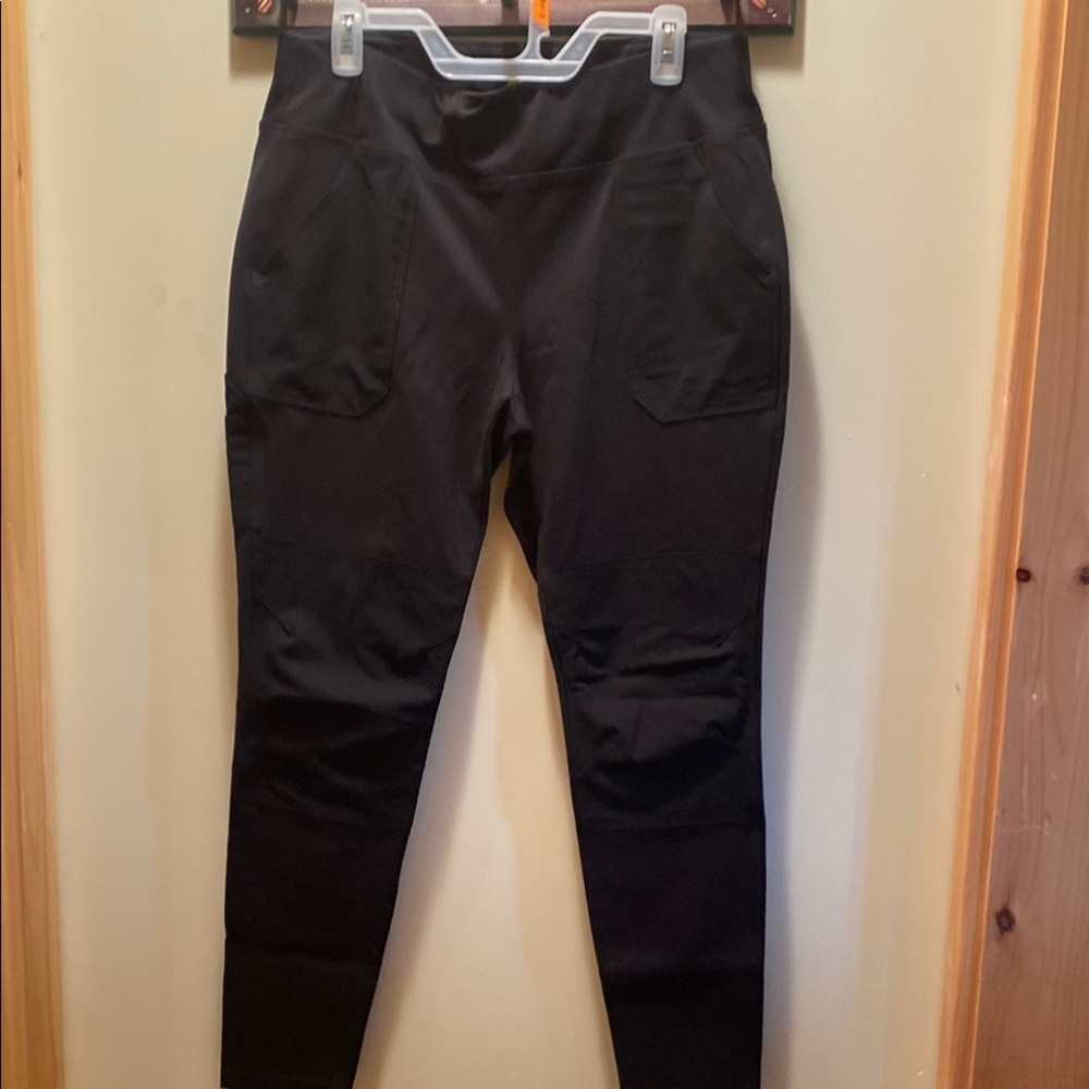Carhartt Women's Black Straight Leg Pants